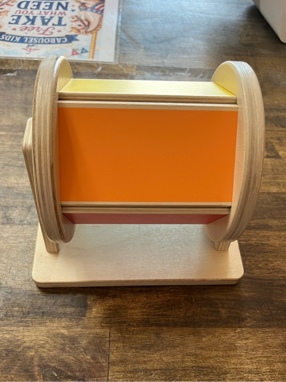 Lovevery Spinning Rainbow Montessori Wooden Toy From The Sensor Kit Months 5-6